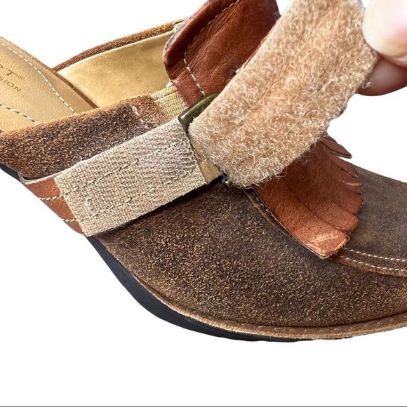 ROCKPORT Dynamic Suspension Leather Clog Mules 3" Heel in Browns Size 7.5 - Picture 7 of 11